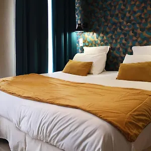 Hotel Hippodrome, Parijs