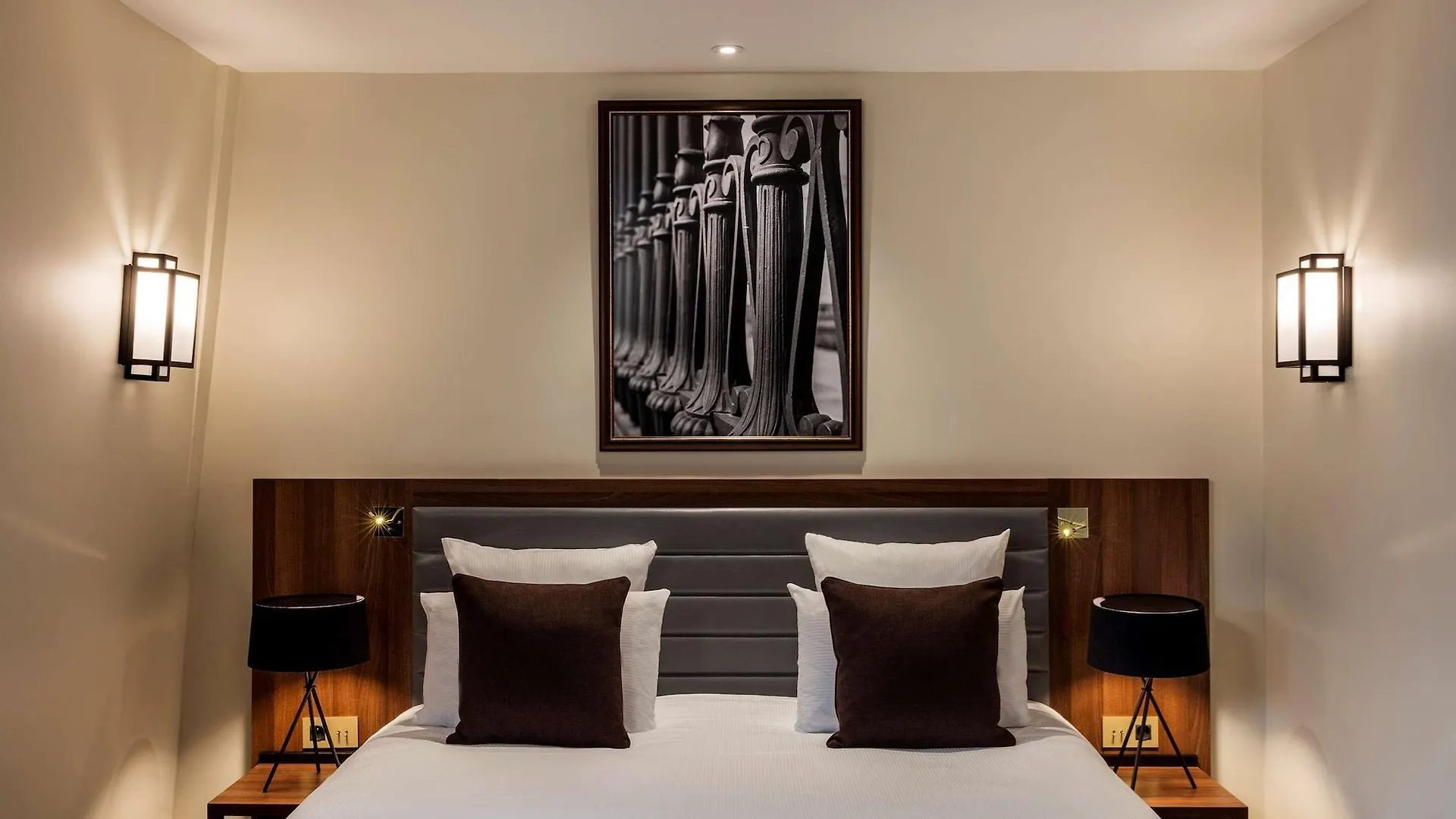 **** Hotel Mayflower Paris Opera France